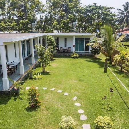 Hotel Lost Paradise Sri Lanka à Mirissa Extérieur photo